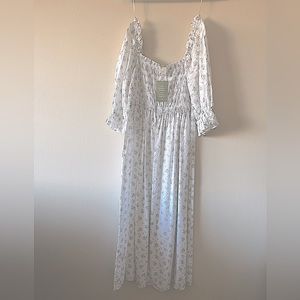 H&M WHITE MIDI OFF THE SHOULDER DRESS WITH FLOWERS NWOT SIZE S